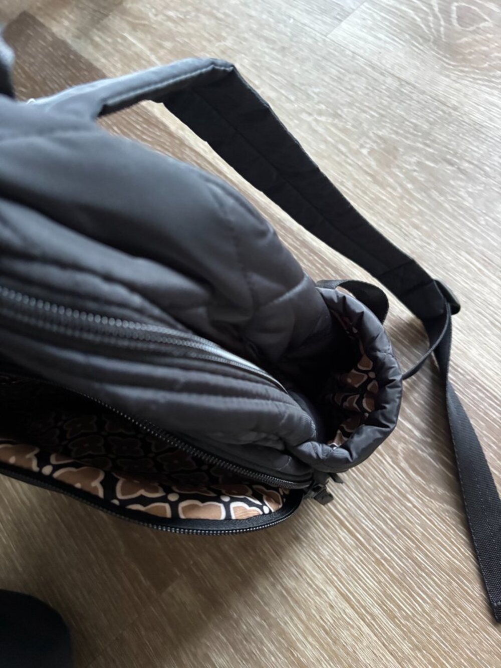 Vera Bradley - Essential Small Backpack - Picture 5 of 10